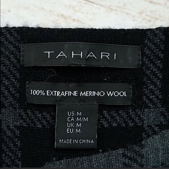 Tahari Windowpane Plaid Check Merino Wool 3/4 Sleeve Top - Picture 6 of 6